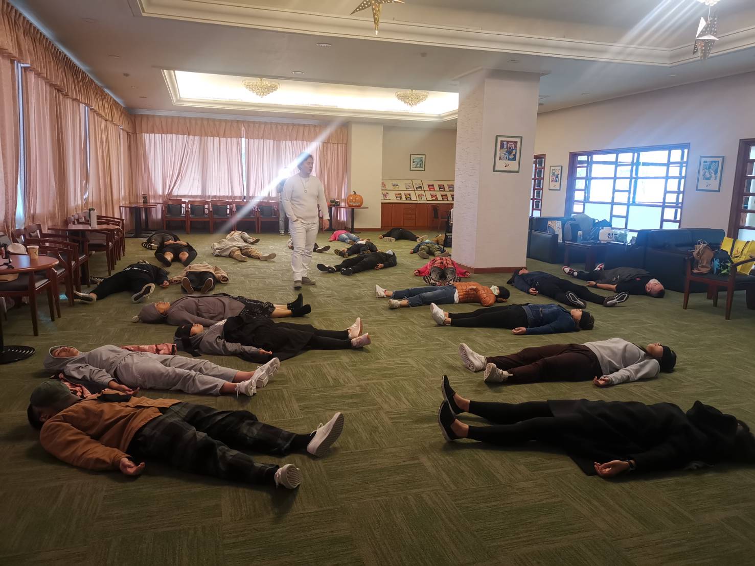 【釋放一週負能量】借助催眠改善睡眠