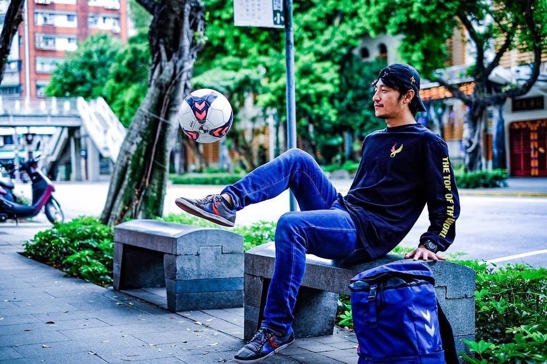 走進花式足球世界10年不悔　唐心磊：決心踢一輩子永不停熄