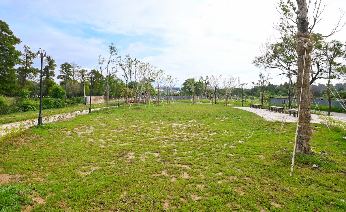 慈濟中壢志業園區變更地目　捐贈公園及人行道設施