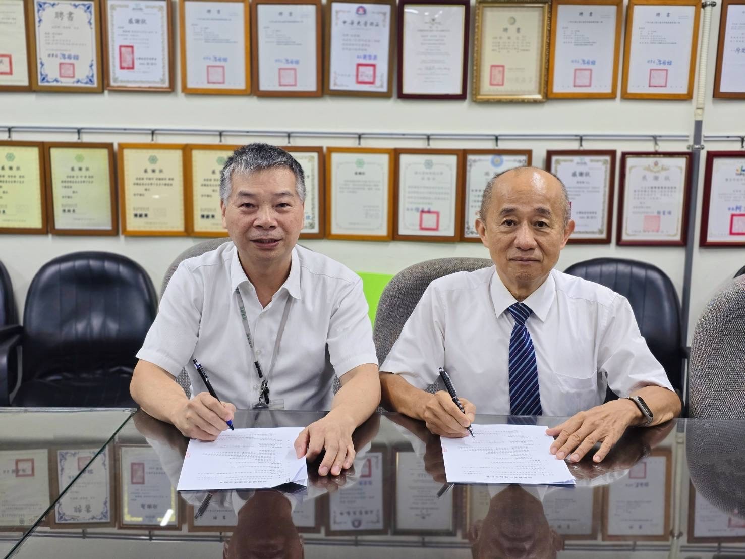 兩集團攜手合作培養消防設備士提升服務品質- 百傳媒