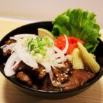 台中西區丼飯專賣店 一開蓋就噴香 炙燒香氣讓人秒餓
