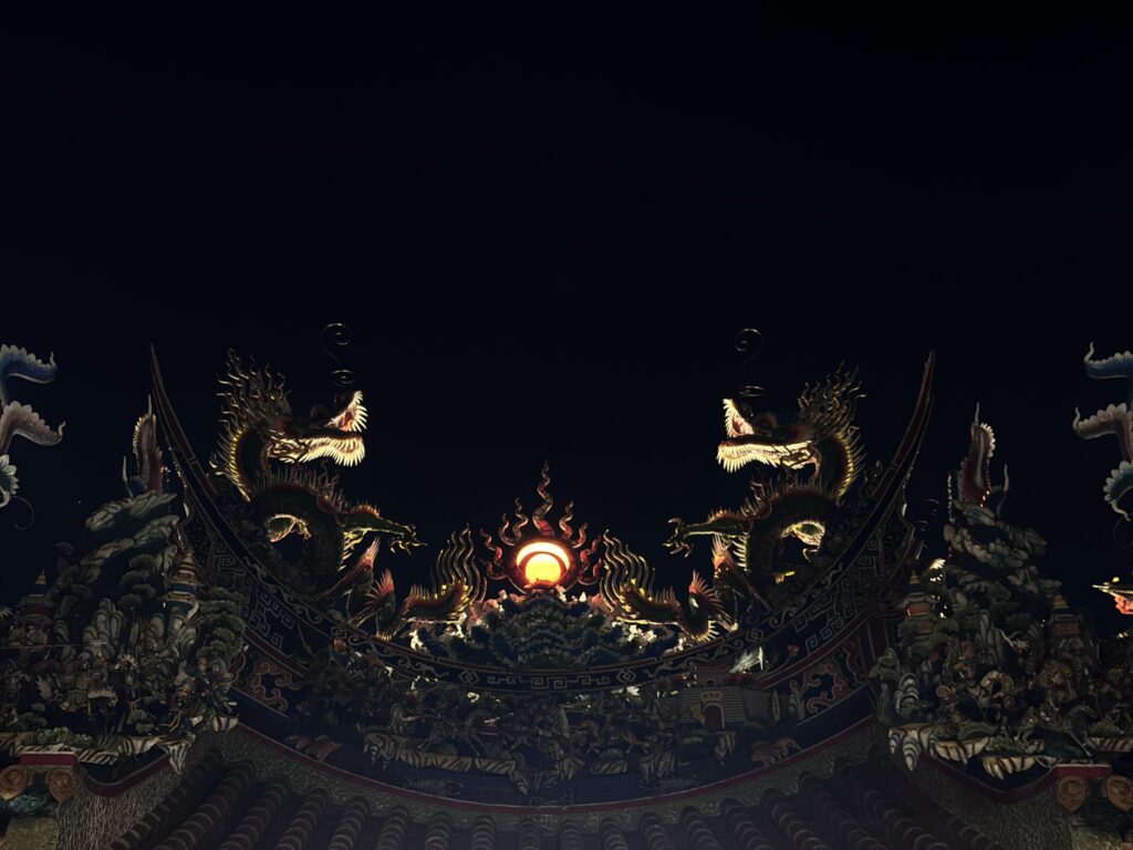 夜空中的雙龍吐珠 杜聖聰解密竹蓮寺文化密碼 夜空中的雙龍吐珠 杜聖聰解密竹蓮寺文化密碼