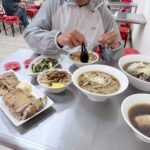 頭份平價美食推薦 苗栗知名鴨肉飯排隊名店慢熬甘甜香醇藥膳味