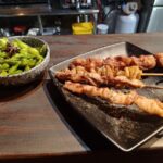 岡山深夜燒烤店推薦 鹽烤燒鳥配小酌 超愜意高雄宵夜聚餐新選擇