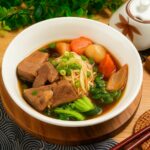 新興區牛肉麵館藏在巷弄 用手工麵和濃郁湯頭征服味蕾