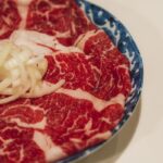 新店人氣火鍋推薦 炭火鍋物專賣 牛肉湯香撲鼻又涮嘴