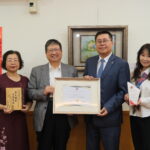 台灣首位 陳自諒院長榮獲亞洲腹腔鏡終身成就獎