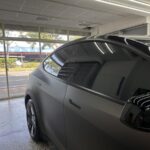 宜蘭汽車隔熱紙職人創業 近十年施工經驗 把關前擋與全車細節